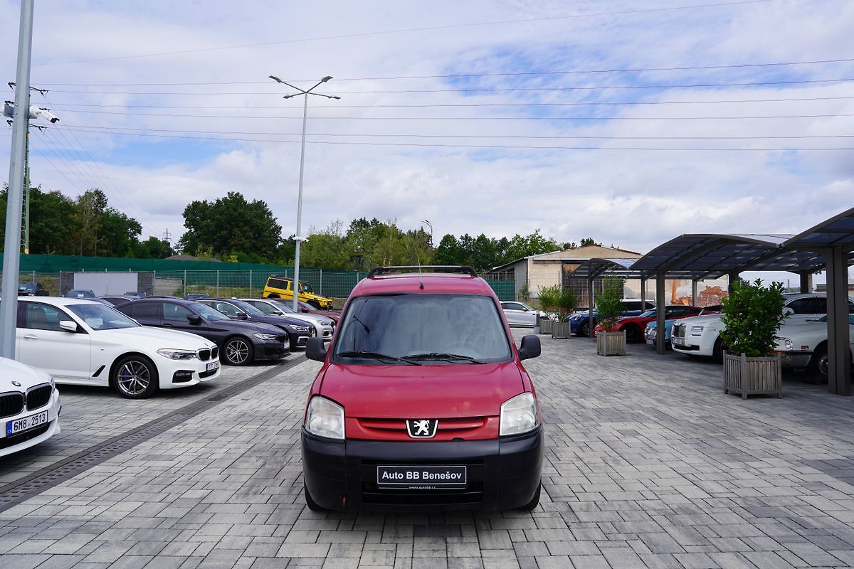 Peugeot Partner 1.4i, ČR, 5 míst