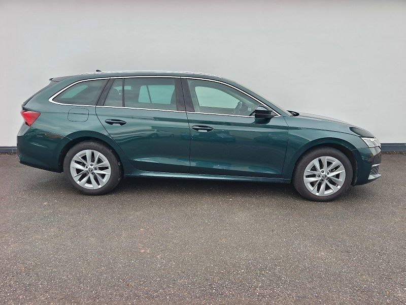 Škoda Octavia (2024) OCT.COMBI TOP SELECTION 2,0 TD - fotka 14 z 42