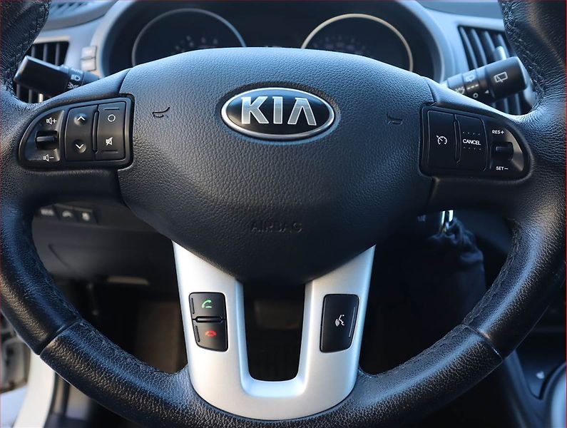 Kia Sportage (2015) 2.0 CRDi, 4X4, Automat - fotka 18 z 19