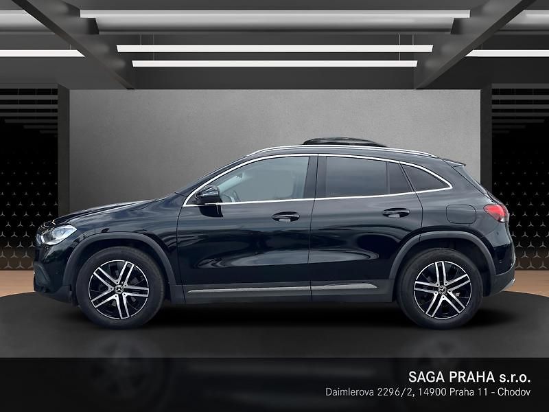 Mercedes-Benz GLA 180d Aut. - fotka 6 z 18