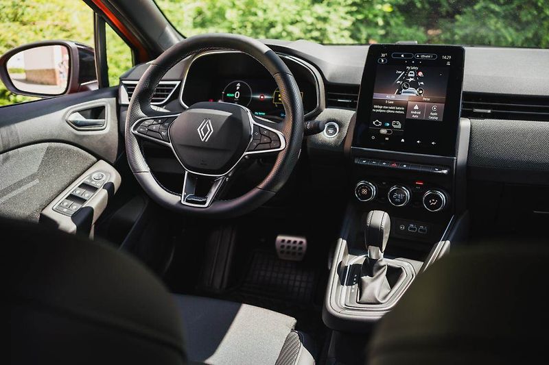 Renault Clio (2025) E-Tech Hybrid, Esprit Alpine - fotka 3 z 32