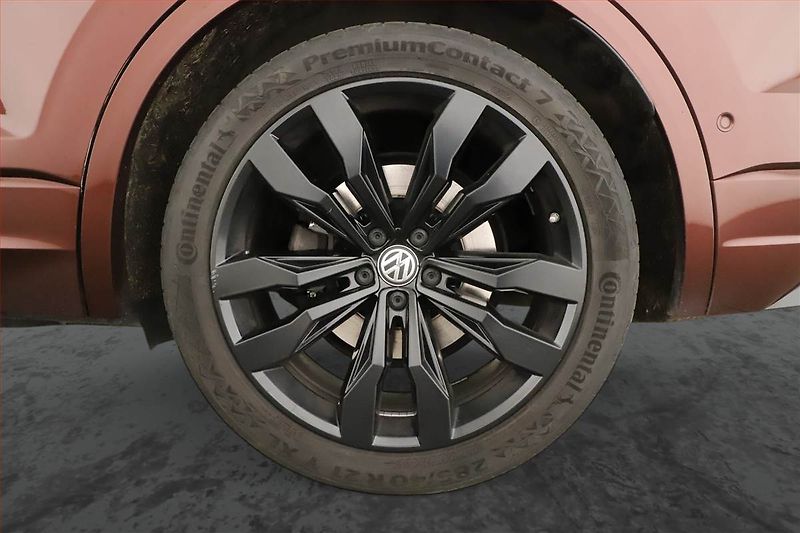 Volkswagen Touareg (2020) R-Line 3.0 TDI - fotka 23 z 23