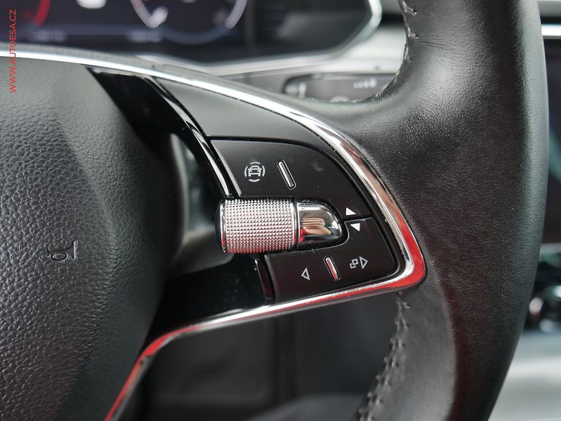 Škoda Superb (2022) 1.5 TSi, Style, LED, navi - fotka 13 z 29