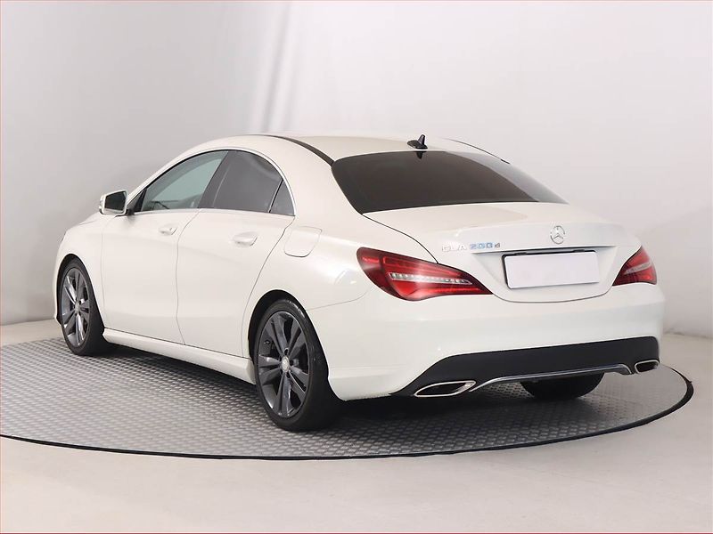Mercedes-Benz CLA (2016) 200 CDI, Automat, Kůže, Navi - fotka 4 z 20
