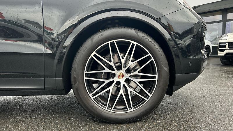 Porsche Cayenne E3 II - fotka 10 z 25