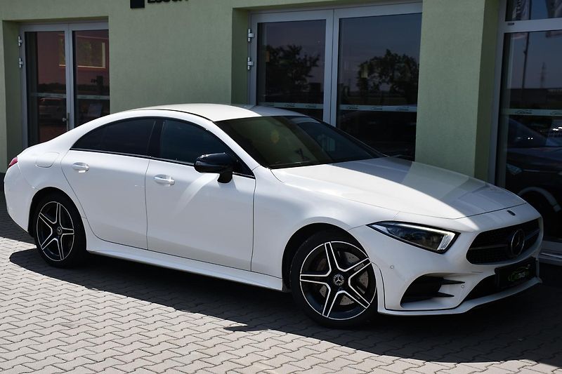 Mercedes-Benz CLS 350D AMG 4MATIC - fotka 2 z 43