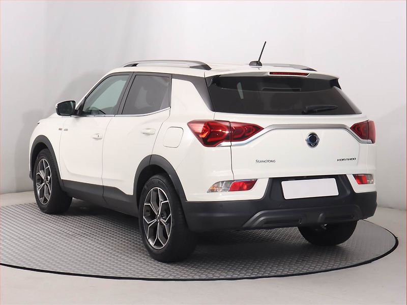 SsangYong Korando (2022) 1.5 T-GDI - fotka 4 z 21