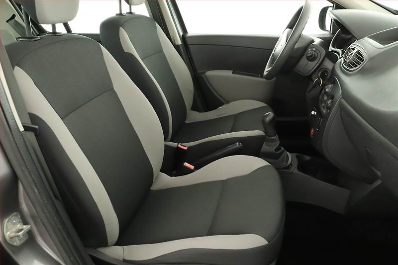 Renault Clio (2009) 1.2 16V, po STK, zamluveno - fotka 11 z 12