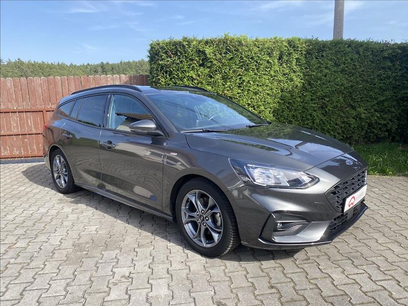 Ford Focus 1,5 TDCi  ST-line / záruka - fotka 7 z 42