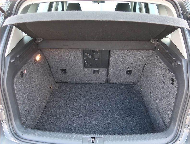 Volkswagen Tiguan (2014) Sport 2.0 TDI, Tempomat - fotka 13 z 16