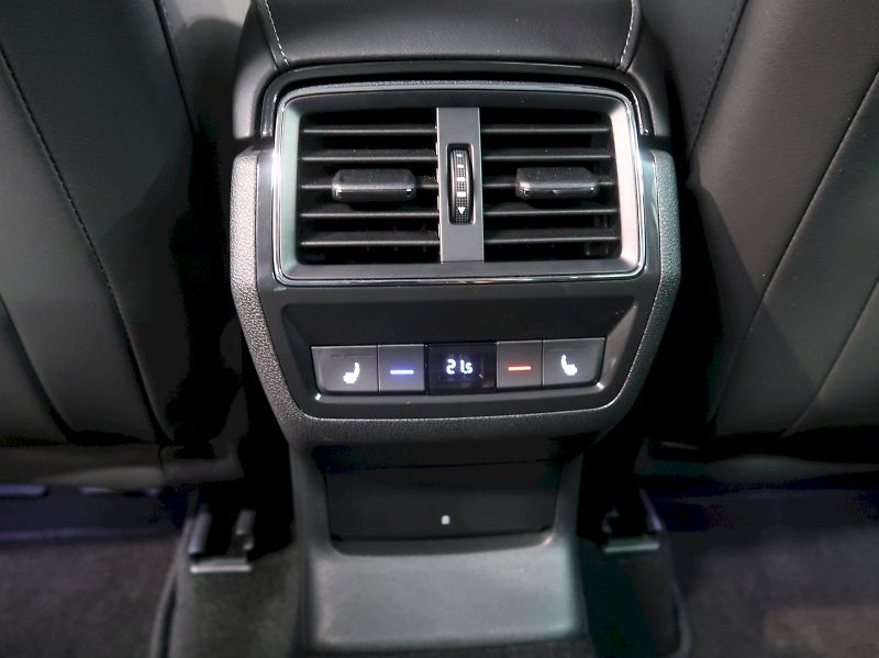 Škoda Kodiaq (2023) L&K 2.0TSI 140KW 4x4 DSG TAŽNÉ - fotka 43 z 47
