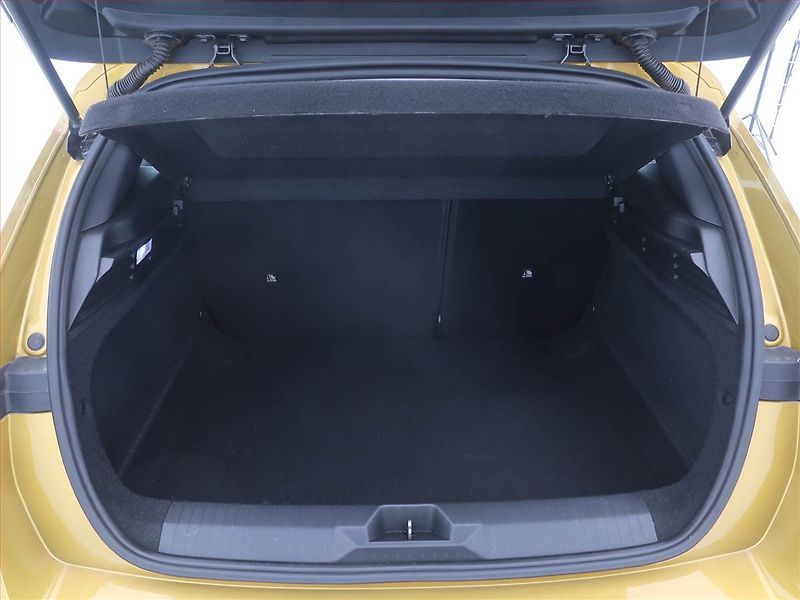 Opel Astra (2023) 1.2 Turbo, Serv.kniha - fotka 11 z 17