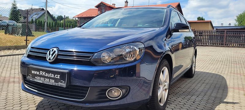 Volkswagen Golf (2012) 1,2TSi 77kW benzín „STYLE“ - fotka 1 z 32
