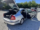 Škoda Octavia (2004) II, 1.6MPi,rezervace - náhled 14