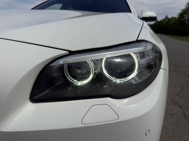 BMW Řada 5 - fotka 9 z 26