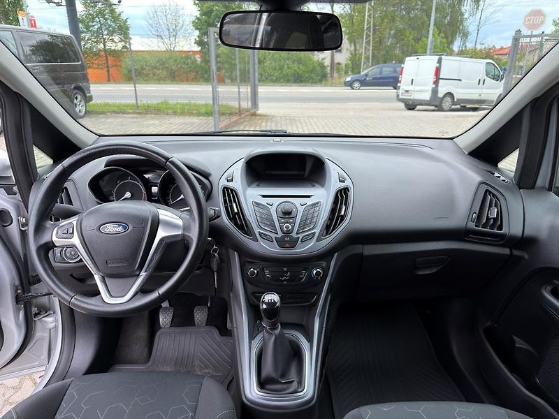 Ford B-MAX 1.5 TDCi 55 kW - fotka 8 z 14