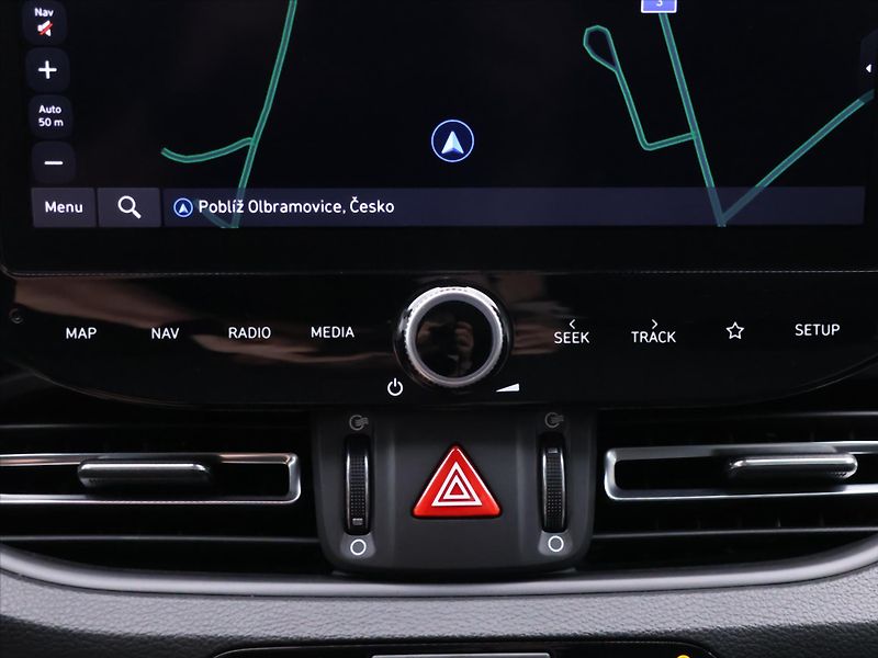 Hyundai i30 1,0 T-GDI Automat CZ Smart DPH - fotka 21 z 31