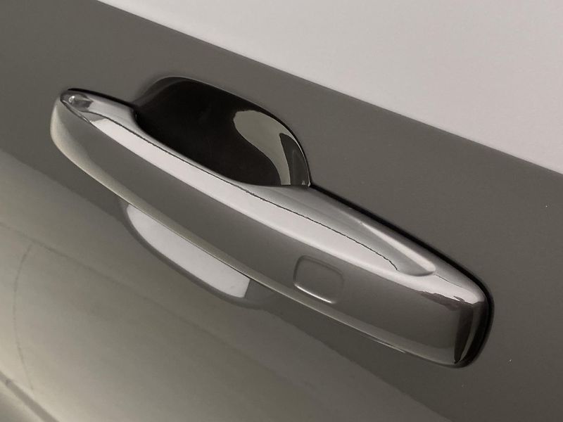 Volvo V90 T6 AWD PLUG-IN PLUS DARK TAŽNÉ - fotka 36 z 53