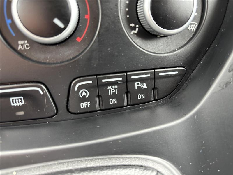 Ford Kuga 1,6 EcoBoost 110kW Trend - fotka 29 z 30
