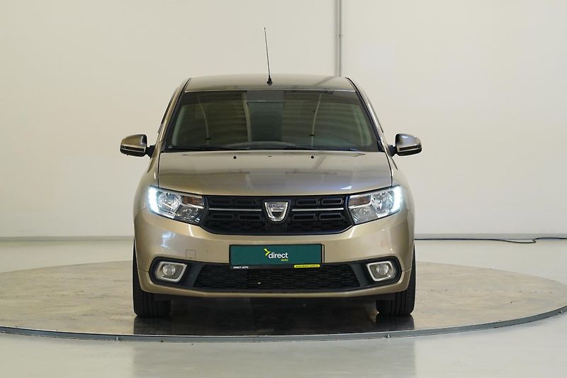 Dacia Logan - fotka 4 z 21