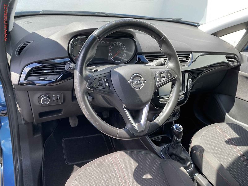 Opel Corsa (2019) 1.4i, Sport - fotka 11 z 17
