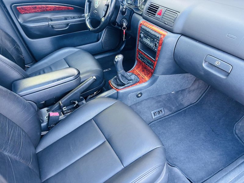 Škoda Octavia (2003) 1.9TDI, 96kW L&K, ČR - fotka 12 z 20