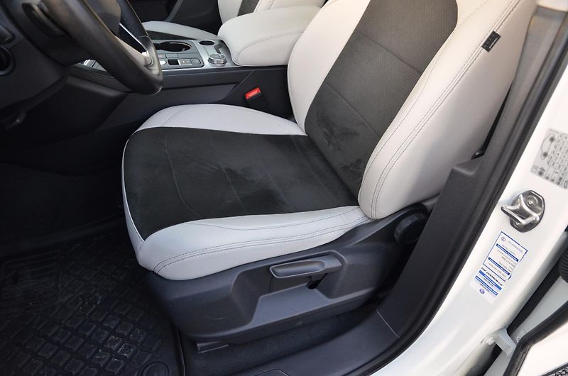 Volkswagen Touareg (2020) 3.0 TDi 200kW 4x4 / ČR / TAŽNÉ - fotka 21 z 44
