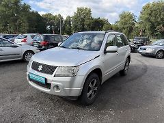 Suzuki Grand Vitara 2.0i 4x4,AC - fotografie inzerátu