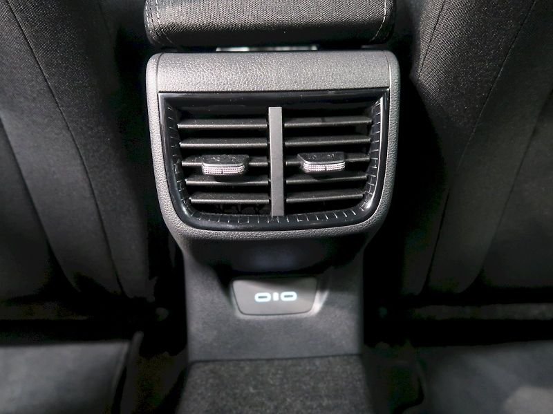 Škoda Fabia (2025) TOP SELECTION 1.0TSI 70KW - fotka 36 z 38