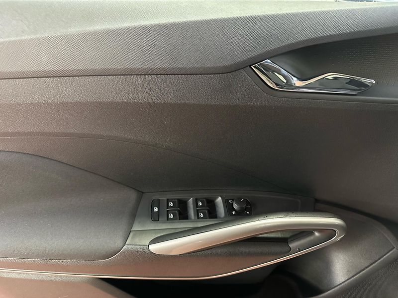 Škoda Fabia (2026) 1,0 TSI 85 kW 7-stup. automat. - fotka 16 z 22