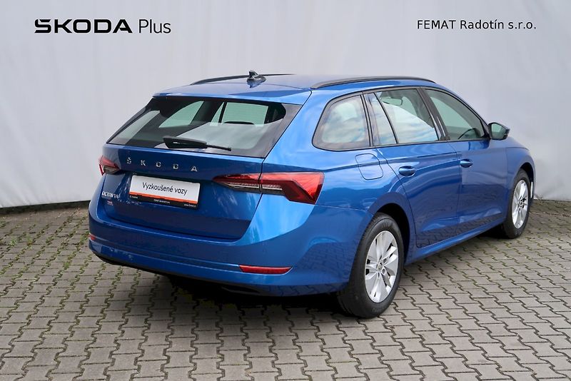 Škoda Octavia (2023) kombi Active Plus 1,0 TSi/81 k - fotka 2 z 31