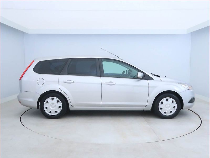 Ford Focus (2008) 1.6 16V, jezdí dobře - fotka 6 z 14
