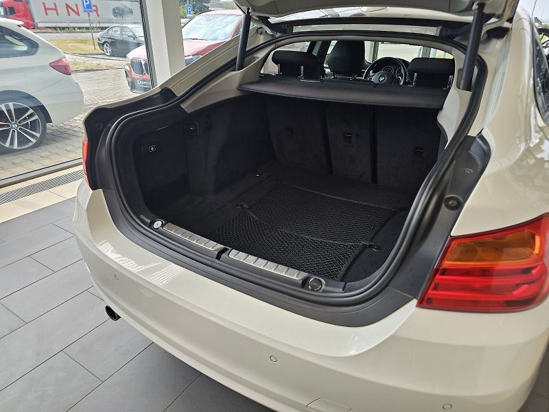BMW Řada 4 420d xDrive - fotka 7 z 22