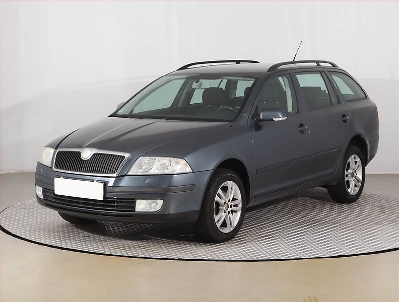 Škoda Octavia (2007) 1.9 TDI, 4X4, po STK - fotka 2 z 18