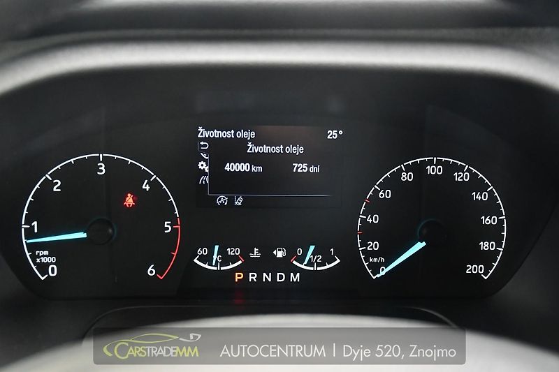 Ford Tourneo Custom 2.0EcoBlue 8.MÍST TITANIUM - fotka 36 z 43