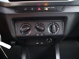 Škoda Fabia 1.0 TSI 70kW Ambition CZ - náhled 18
