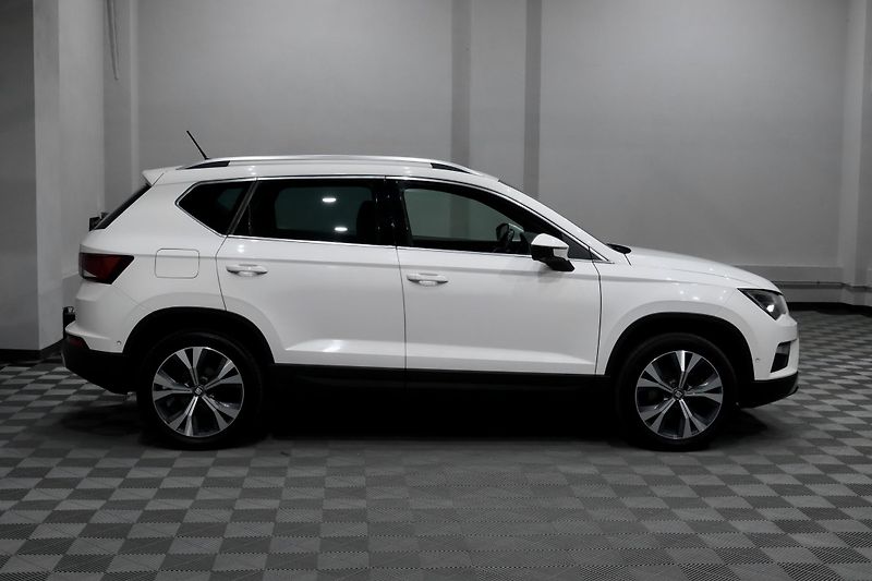 Seat Ateca 1.4 TSI 110 kW DSG 4Drive - fotka 4 z 47
