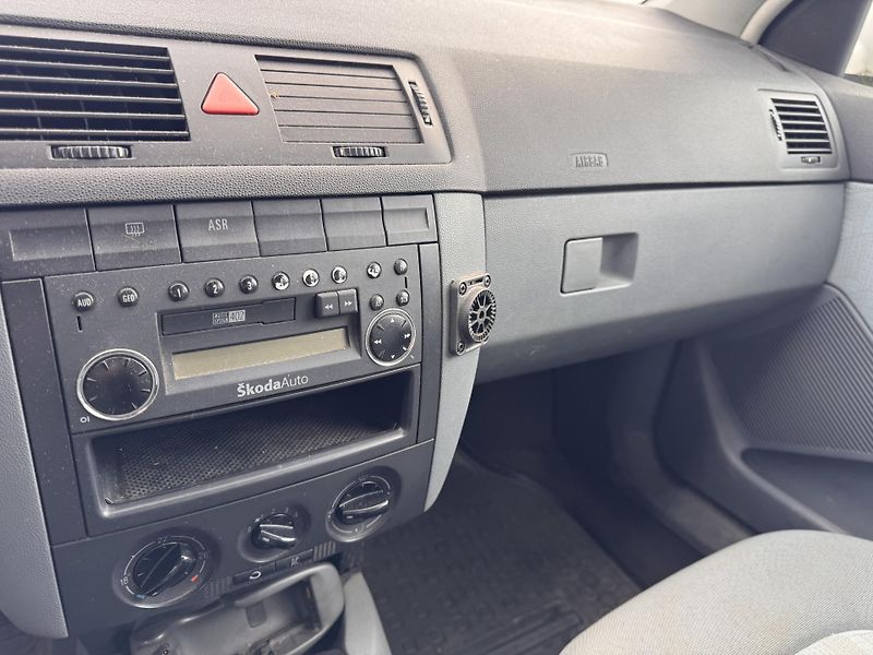 Škoda Fabia I 1,9 TDi, 74 kW - fotka 11 z 17