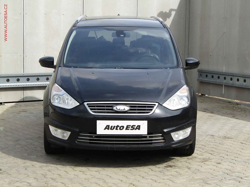 Ford Galaxy (2010) 2.0 TDCi, 2.maj, TZ, p.čidla - fotka 2 z 21