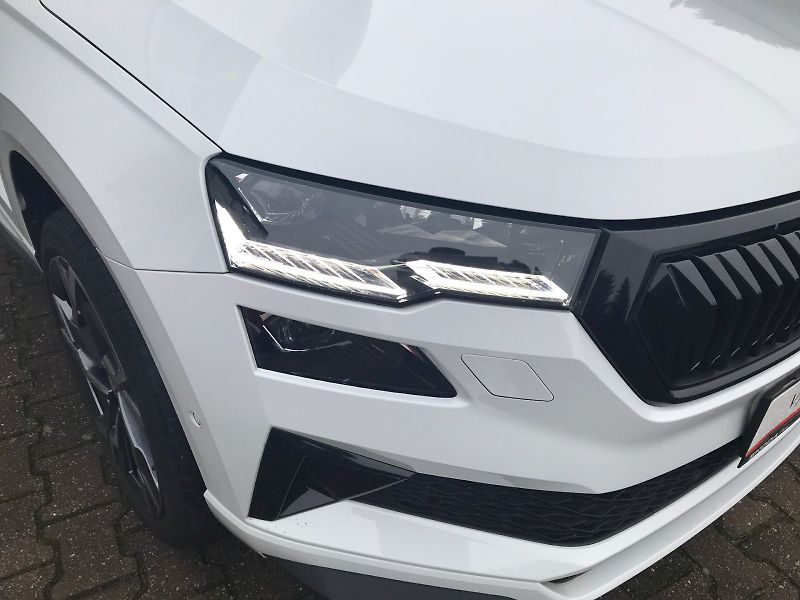 Škoda Karoq (2024) SPORTLINE  2,0 TDI 4x4  DSG - fotka 22 z 26