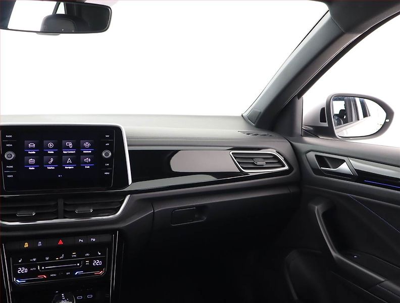 Volkswagen T-Roc (2022) R 2.0 TSI 4Motion - fotka 8 z 28