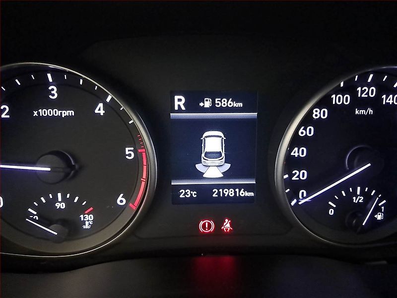 Hyundai i30 (2018) 1.6 CRDi, Park. senzory - fotka 18 z 18