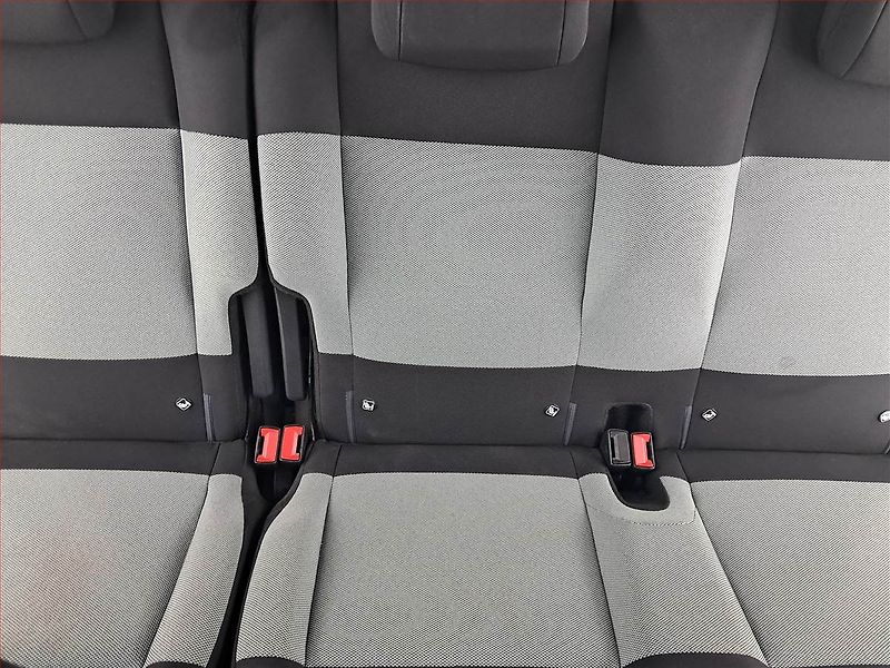 Citroën Berlingo (2019) Live 1.2 PureTech, 5Míst, ČR - fotka 10 z 16