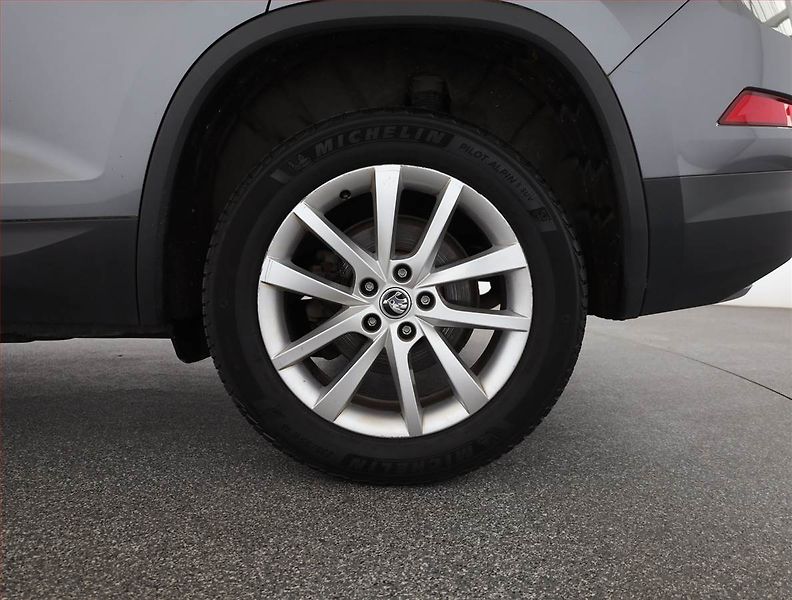 Škoda Kodiaq (2022) Style 2.0 TDI, digi klima - fotka 17 z 17