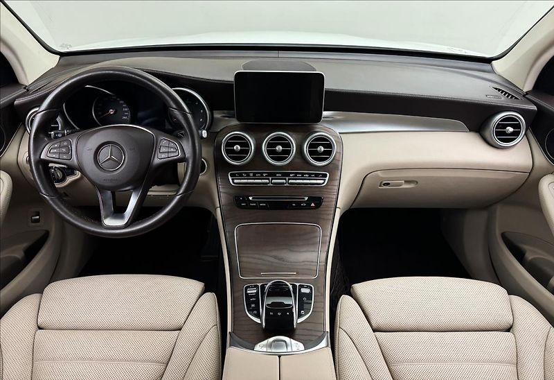 Mercedes-Benz GLC 2,1 OFFR PAK. VZDUCH EXCLUSIVE - fotka 7 z 51
