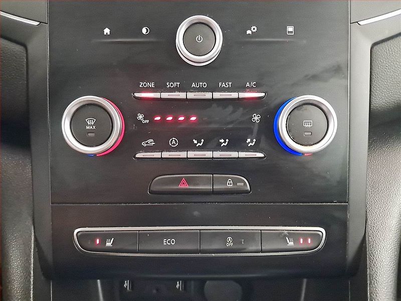 Renault Mégane (2016) 1.2 TCe, ČR,1.maj, Navi - fotka 18 z 18