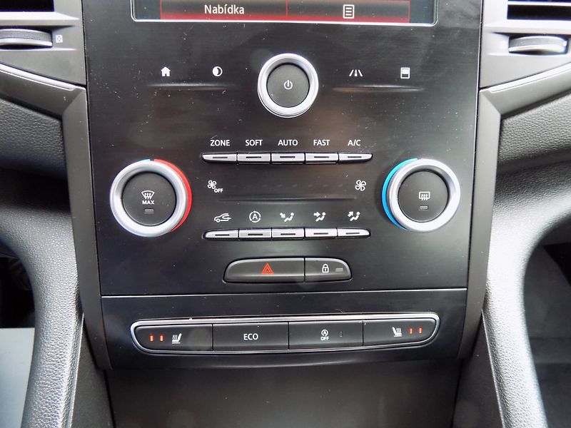 Renault Talisman (2016) 1.6 DCi/Masáže/Pure-LED/ČR/ - fotka 35 z 41