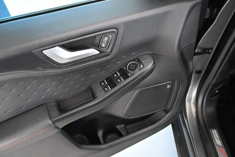 Ford Mondeo (2022) 2.0 LED SONY ACC TITANIUM Tažn - fotka 15 z 38
