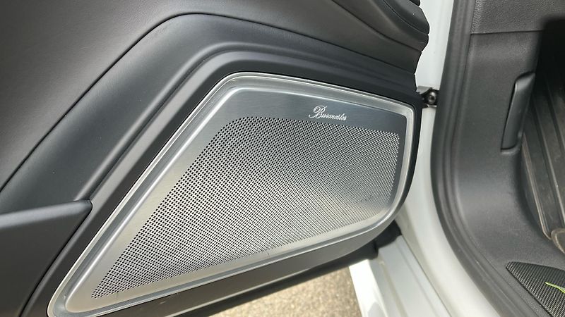 Porsche Panamera Turbo S E-Hybrid - fotka 26 z 30