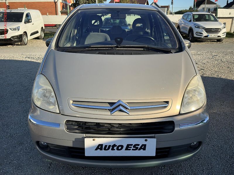 Citroën Xsara Picasso (2006) 1.6i, autoAC, temp - fotka 2 z 18